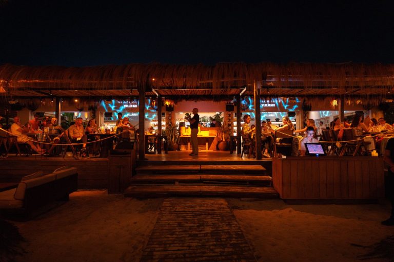 A Night for the Sea, cena benéfica en Beachouse Ibiza